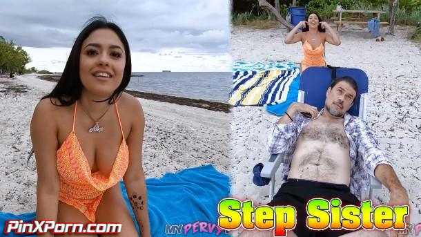 MyPFamily, Serena Santos Lame Labor Day Turns Lustful On Public Beach JOHNNY LOVE
