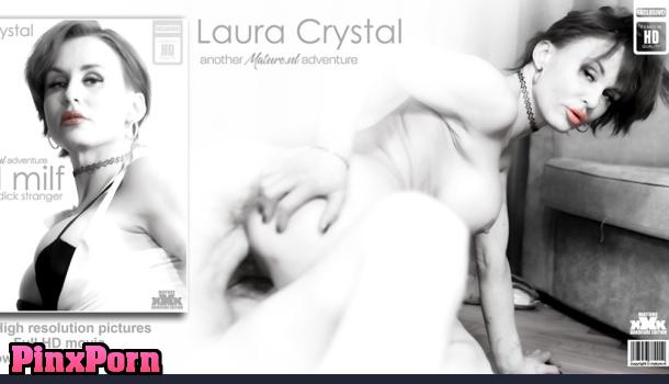Laura Crystal is a 35 year old anal MILF with a craving for a really hard big dick to fuck her!