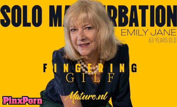 Emily Jane, GILF Emily Jane’s Solo masturbation porno!