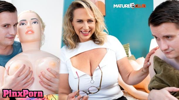 Kathy Deep, Sam Bourne, Stepmom teacher caught stepson fucking inflatable doll